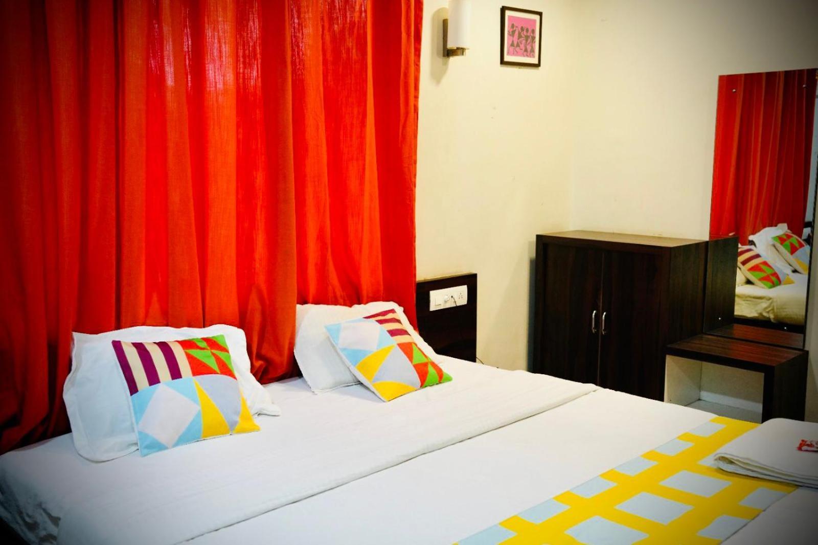 Karla Retreat Resort Lonavala Kültér fotó