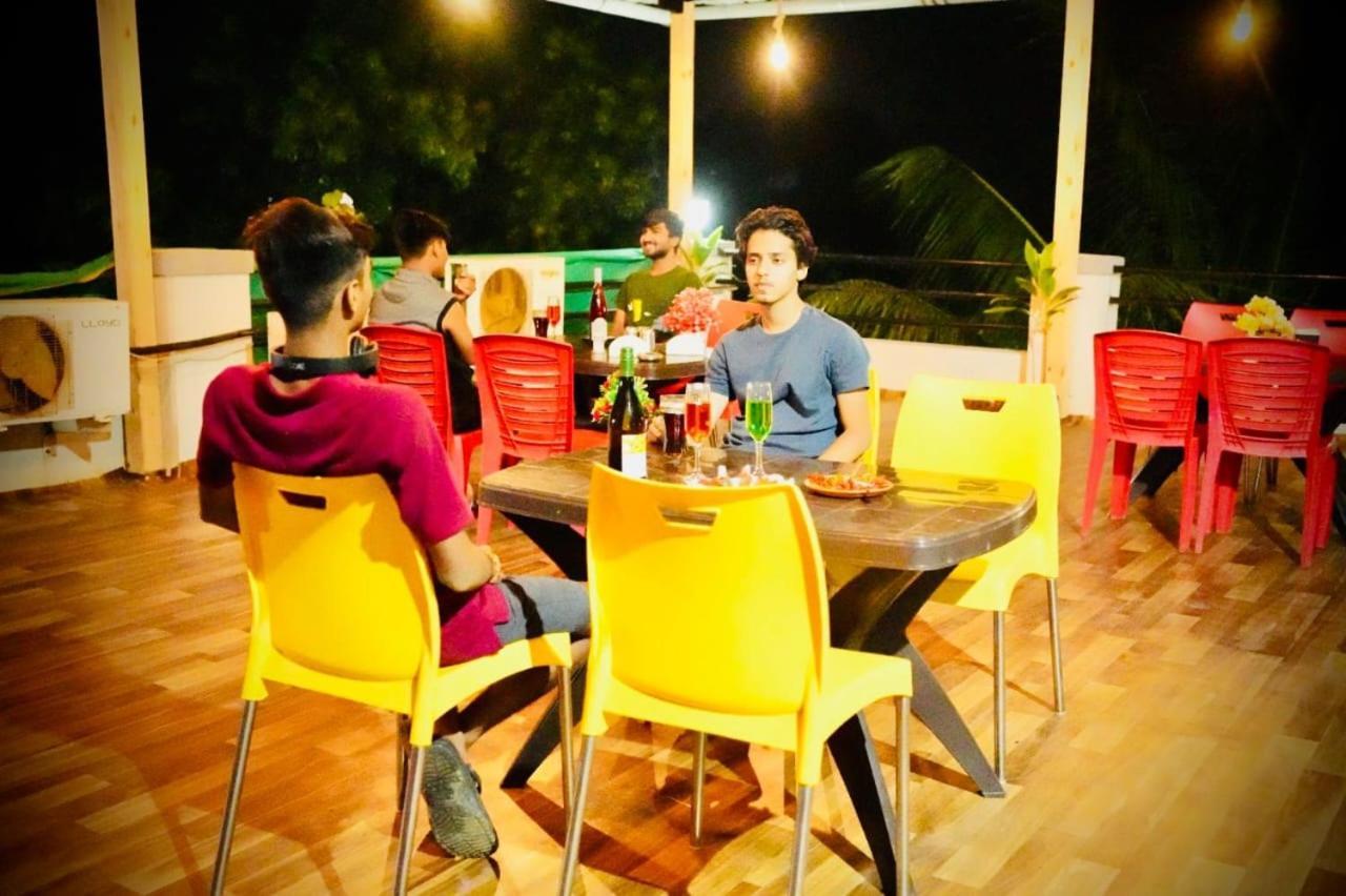 Karla Retreat Resort Lonavala Kültér fotó